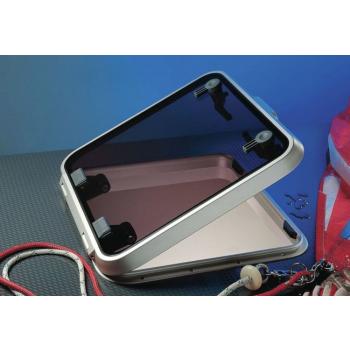 Lewmar kansiluukku Ocean 60 reunuksella