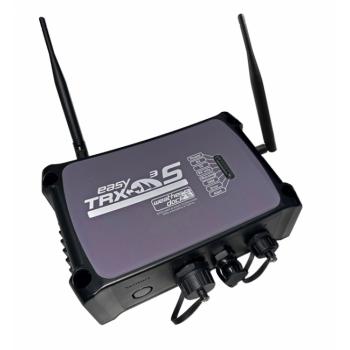 easyTRX3-S AIS-transponderi splitterillä ja Wi-Fi:llä sekä ME SENSE valmiudel
