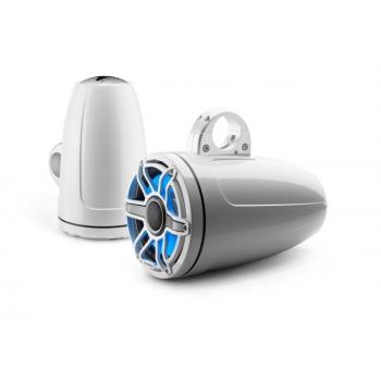 JL Audio 8.8" koteloitu M6-880ETXv3 valkoisella Sport-ritilällä ja rungolla se