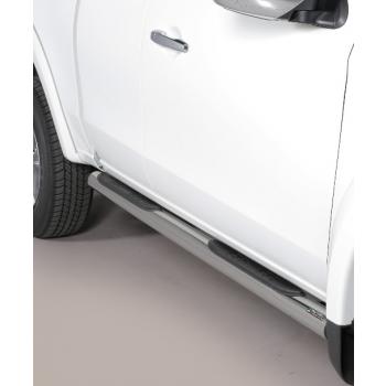 Kylkiputket askelmilla Mitsubishi L200 2015-
