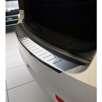 Takapuskurin suoja Skoda Octavia Combi 2004-13